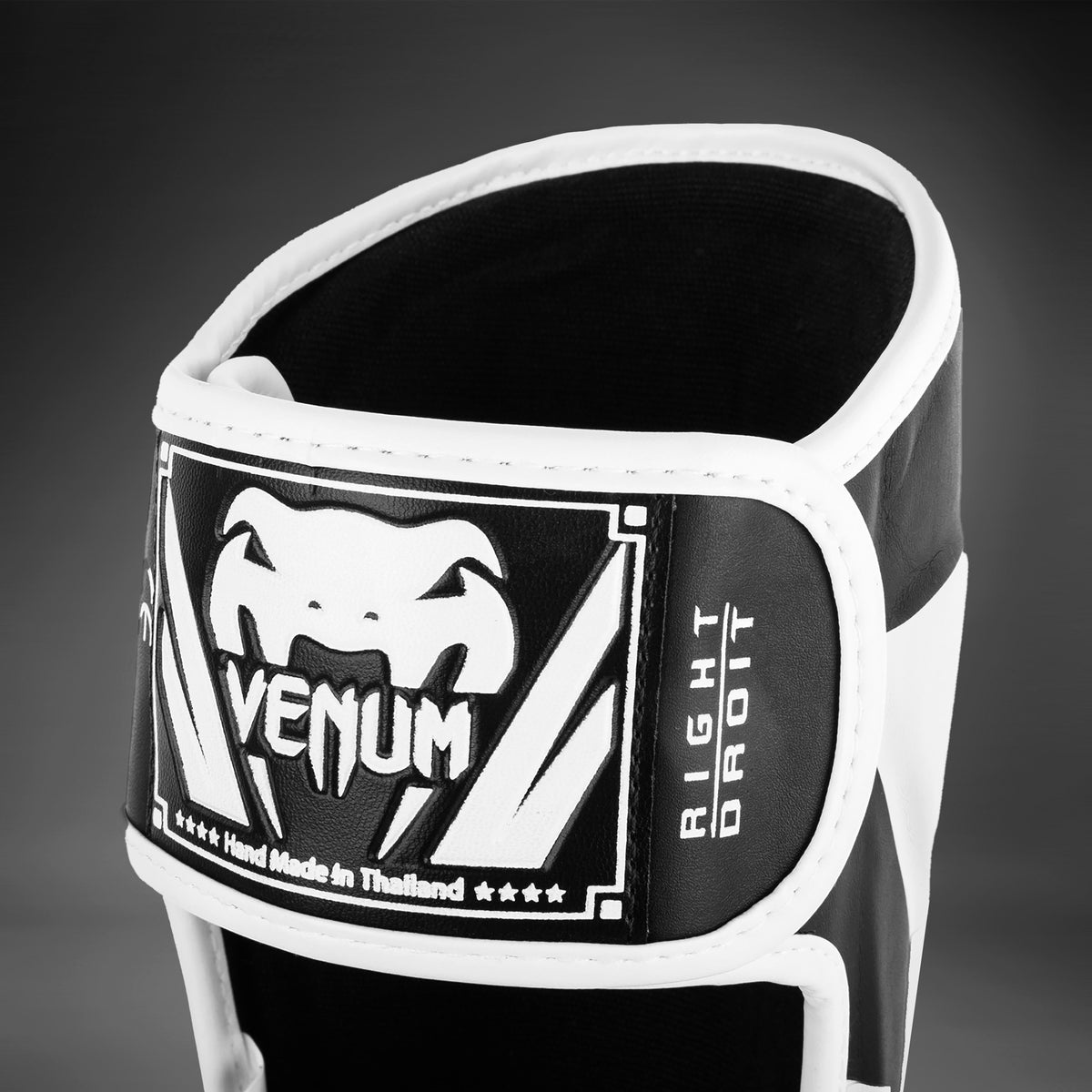 Protège-tibias Venum Elite - Noir/Blanc - product-type_Protège-tibias