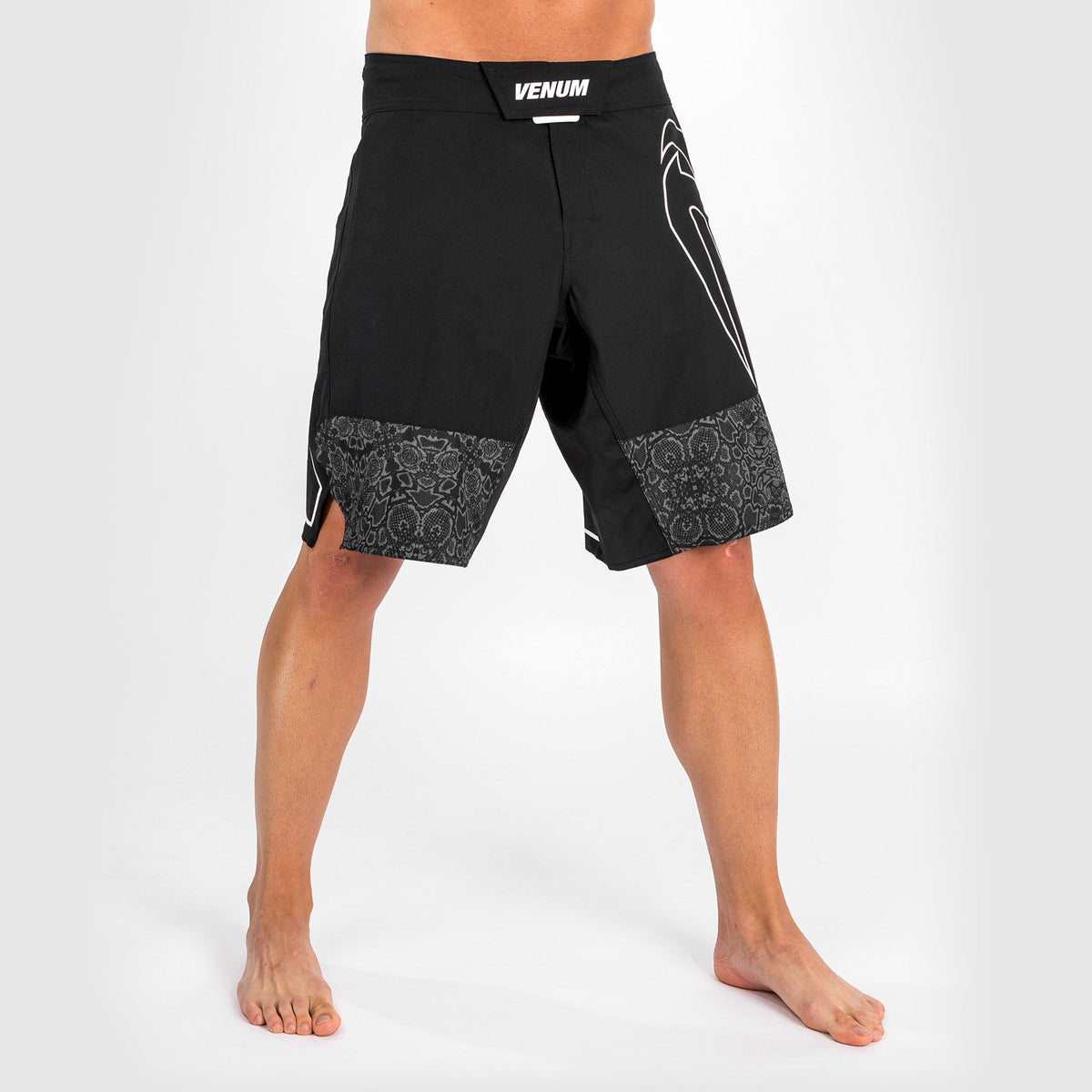 Short de MMA Light 4.0 Venum- Noir/Blanc - product-type_Shorts de MMA