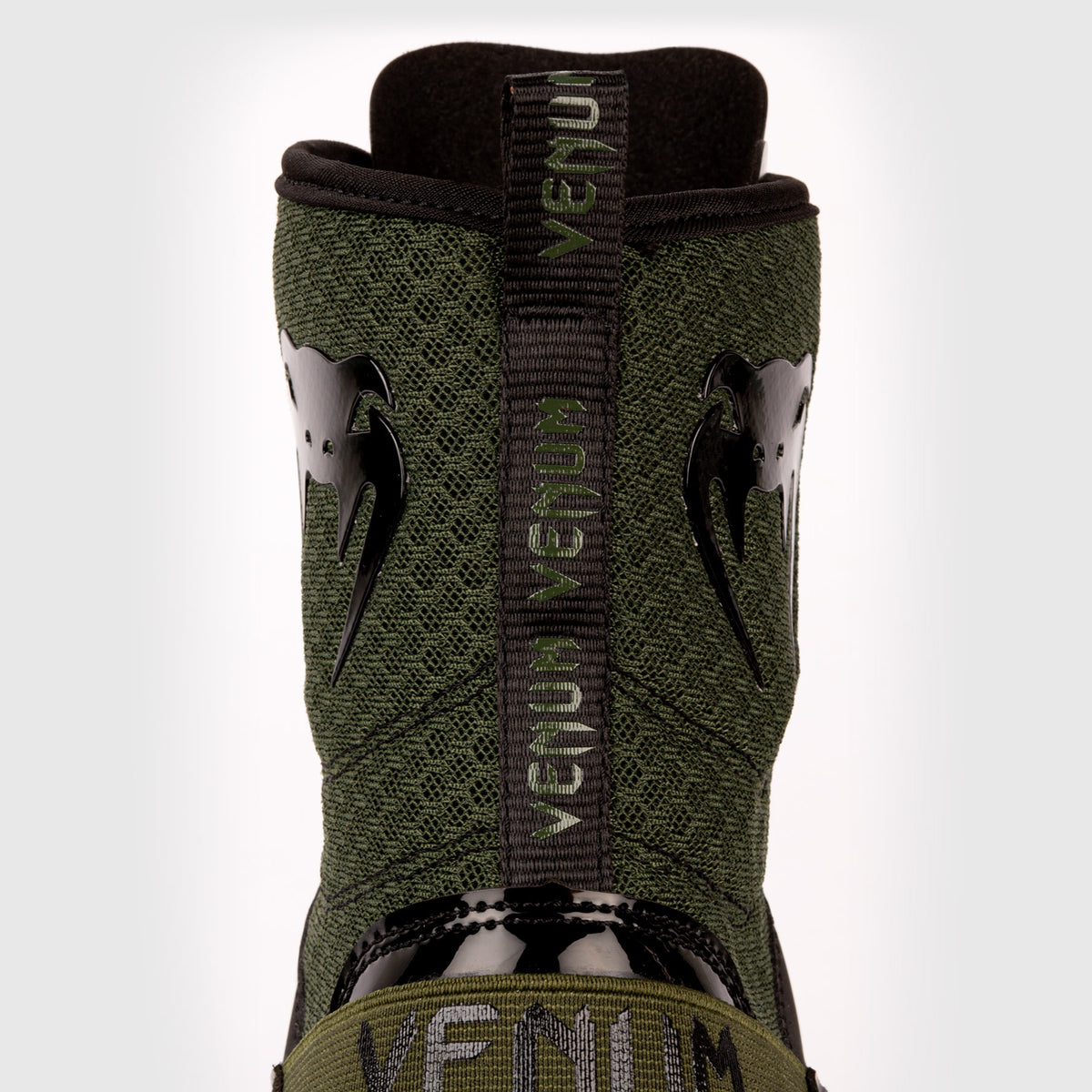 Chaussures de Boxe Venum Elite – Kaki - product-type_Chaussures de boxe