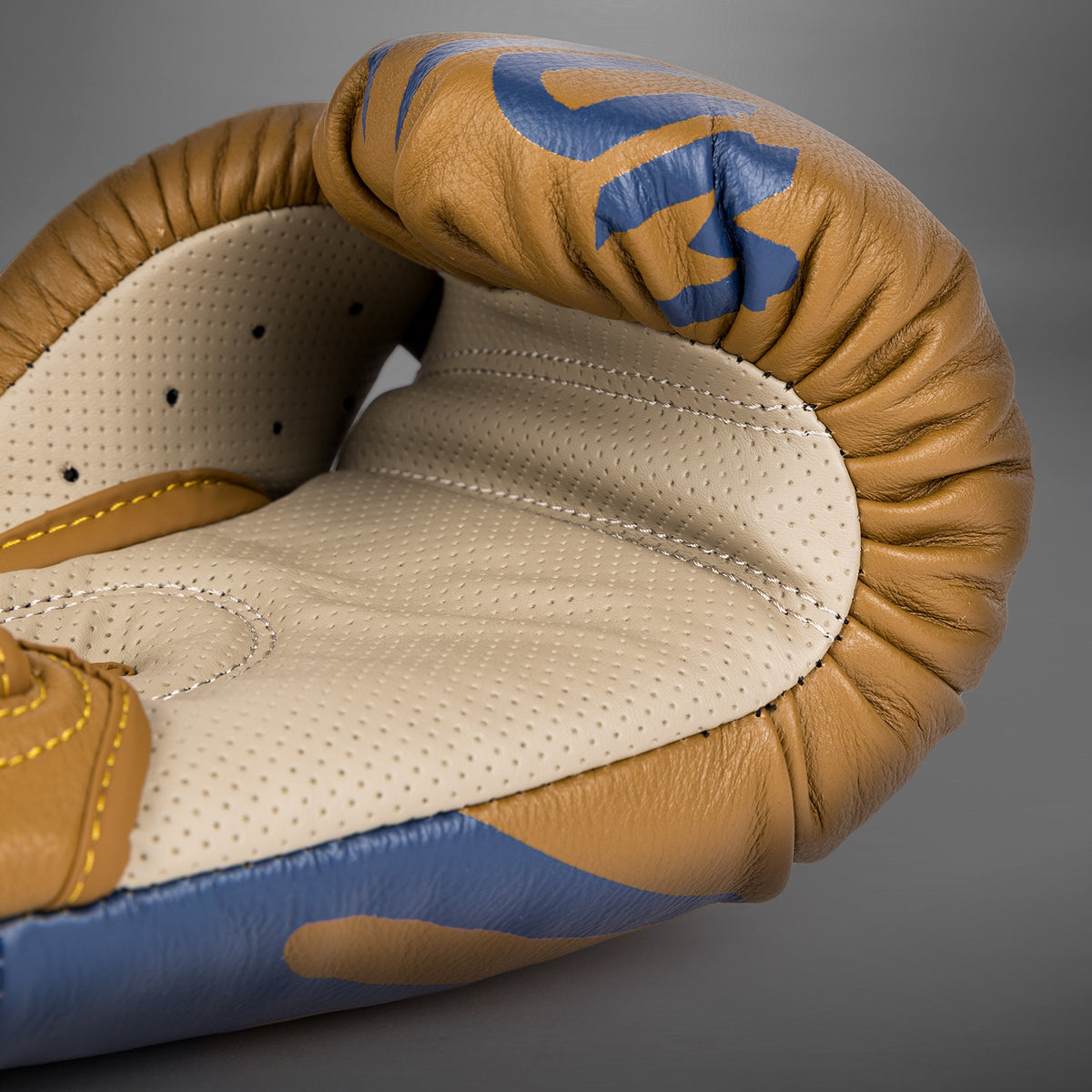 Gants de boxe Venum Reverso - Camel/Bleu Royal - product-type_Gants de boxe