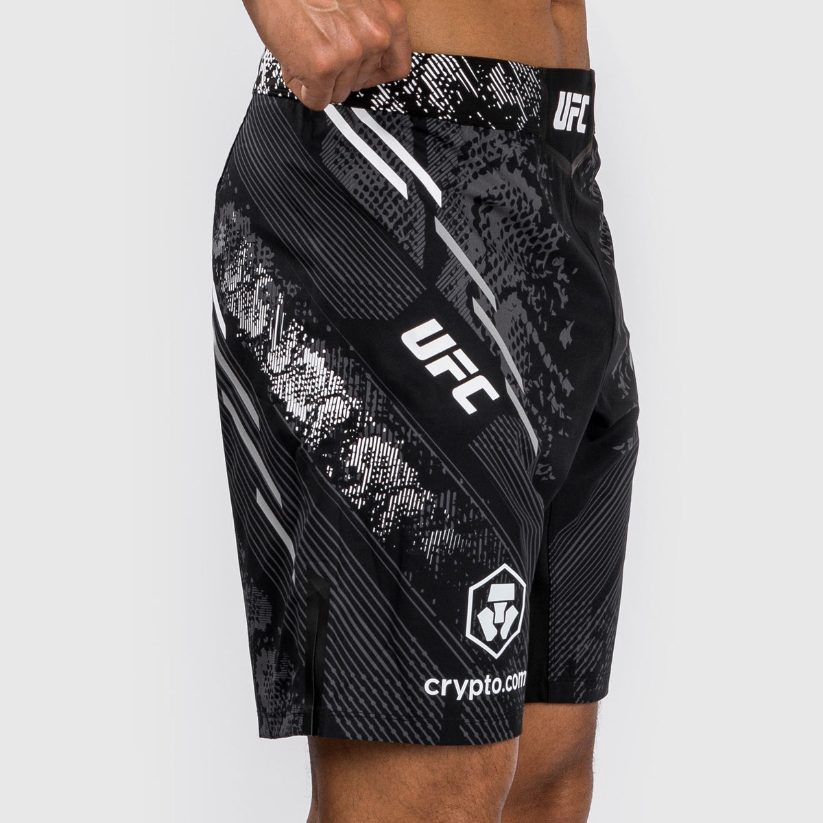 Shorts de combat Coupe longue pour Hommes UFC Adrenaline by Venum Authentic Fight Night - Noir - product-type_Shorts de MMA