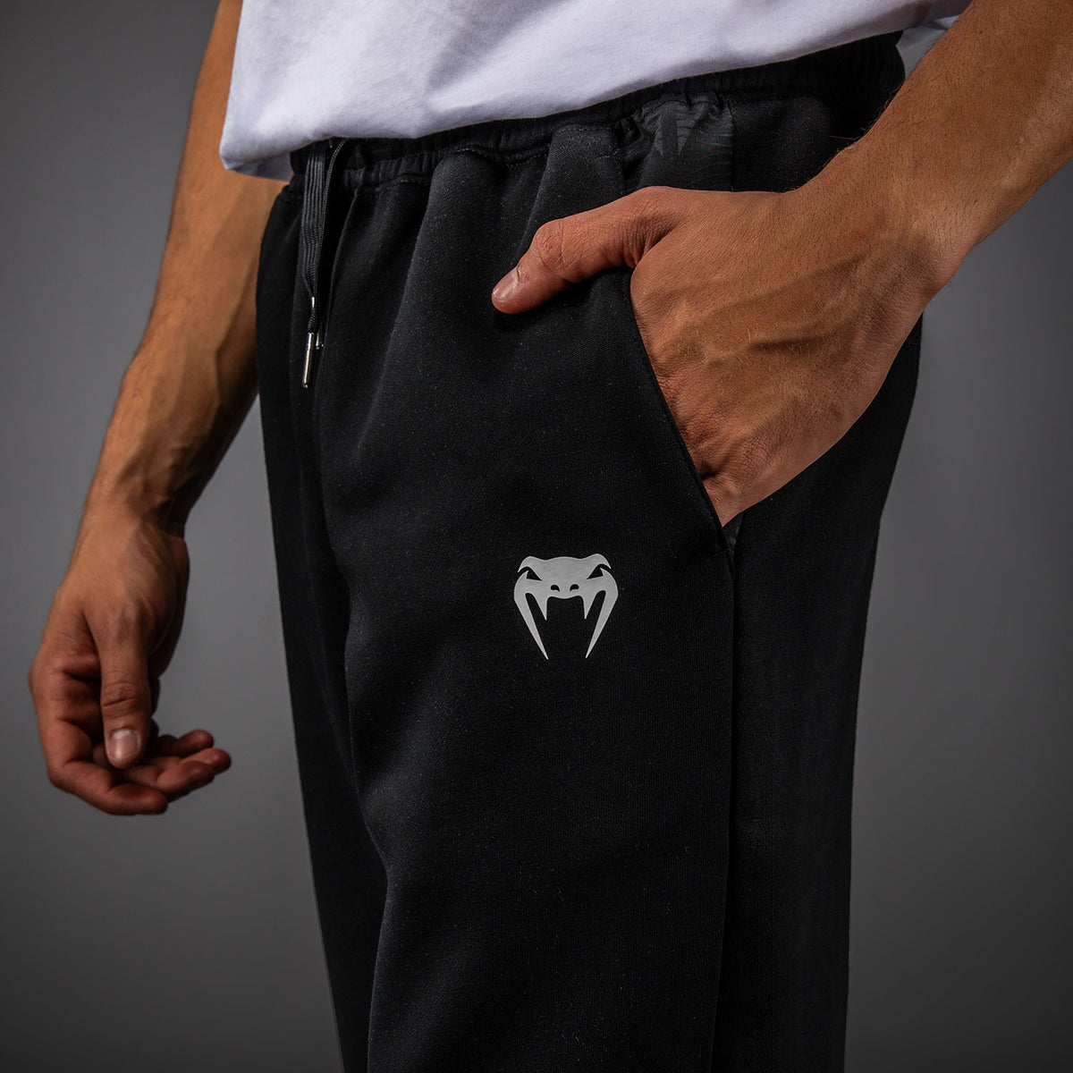 Pantalon Homme UFC Zenith by Venum Replica - Noir - product-type_Pantalons de jogging