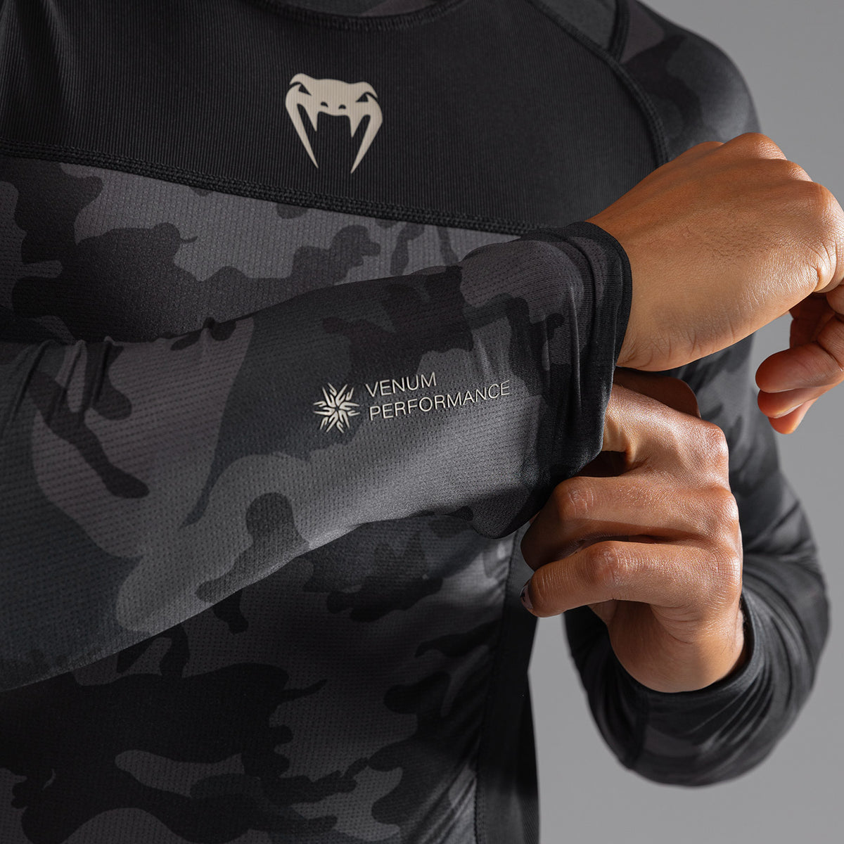 Rashguard à Manches Longues Venum G-Fit Air pour Hommes - Camo Urban - product-type_T-Shirts de Compression