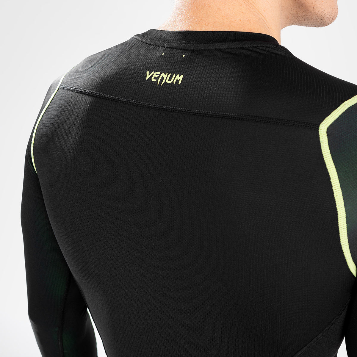 Rashguard Hommes - Manches longues Venum Fusion 2.0 - Noir/Jaune - product-type_T-Shirts de Compression