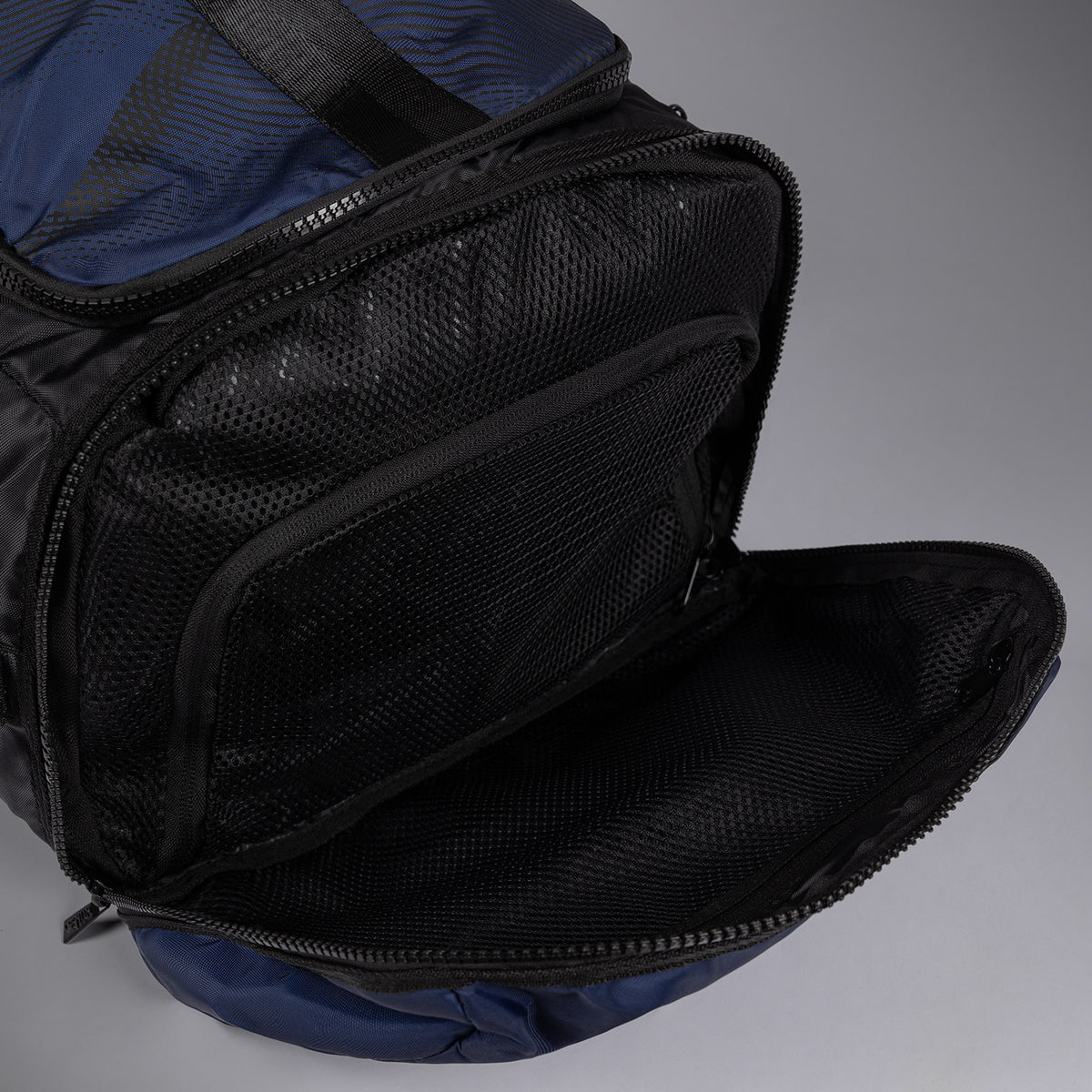Sac de Sport Venum Trainer Hybrid – Bleu Nuit - product-type_Sacs de sport