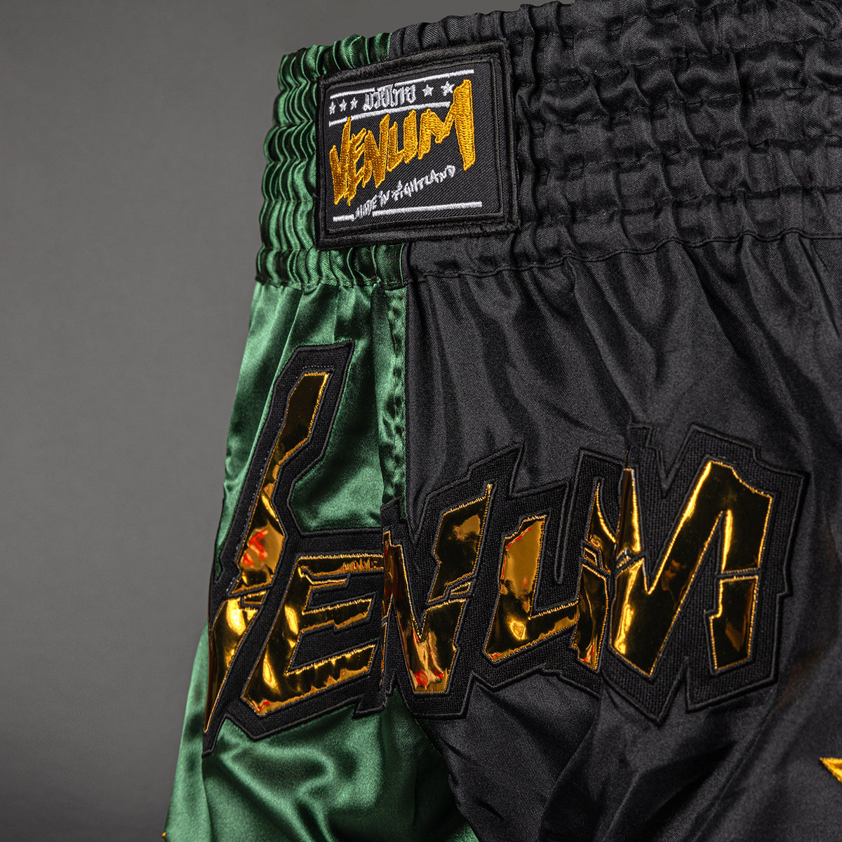 Short de Muay Thai Venum Inferno 2.0 - Noir/Kaki - product-type_Shorts de Muay Thai