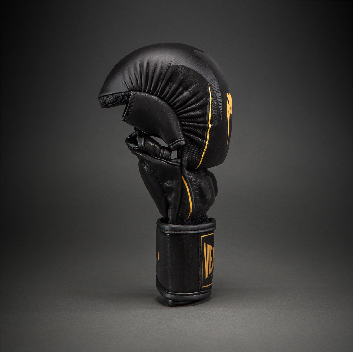 Gants de sparring Venum G-Core - Noir/Or - product-type_Gants de MMA