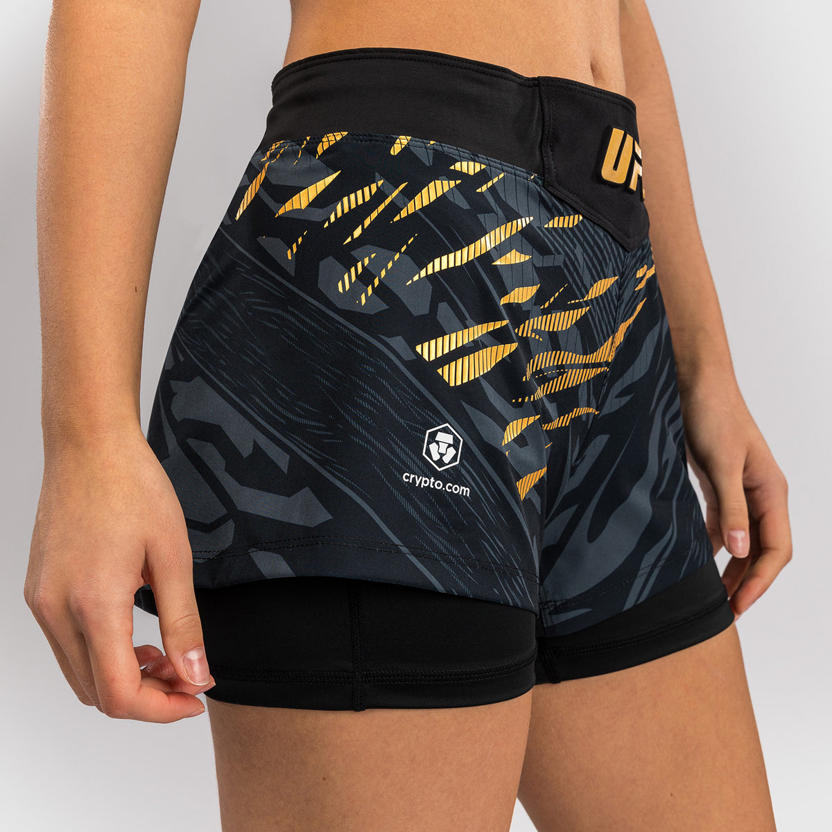 Shorts de Combat pour Femmes UFC Fusion by Venum Personnalisé Authentic Fight Night - Champion - product-type_Shorts de MMA
