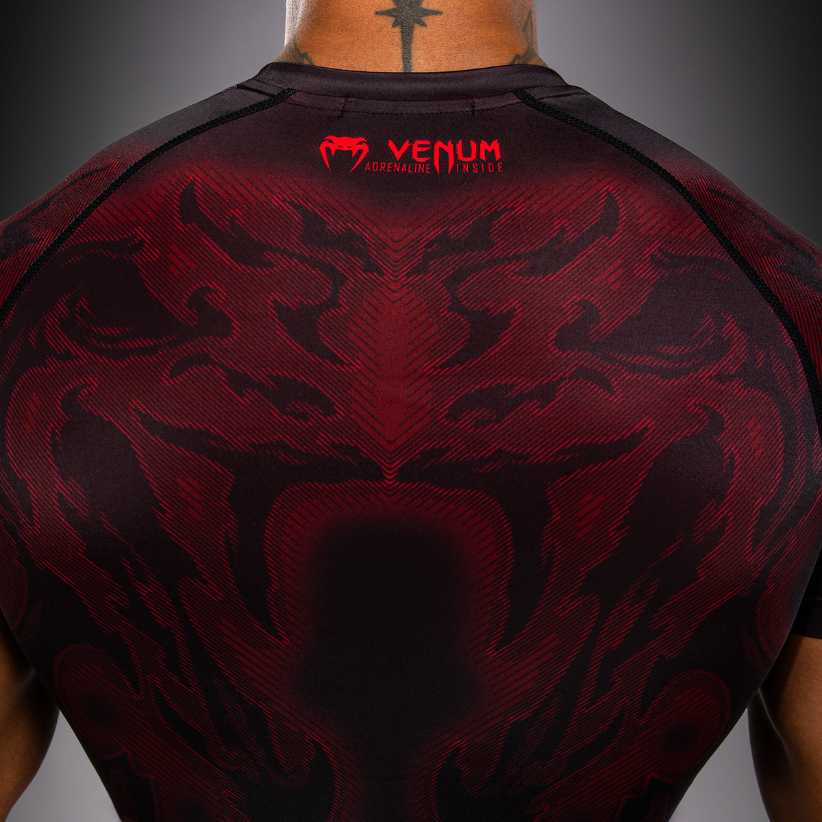 Rashguard à Manches Courtes Venum Spectre – Noir/Rouge - product-type_T-Shirts de Compression