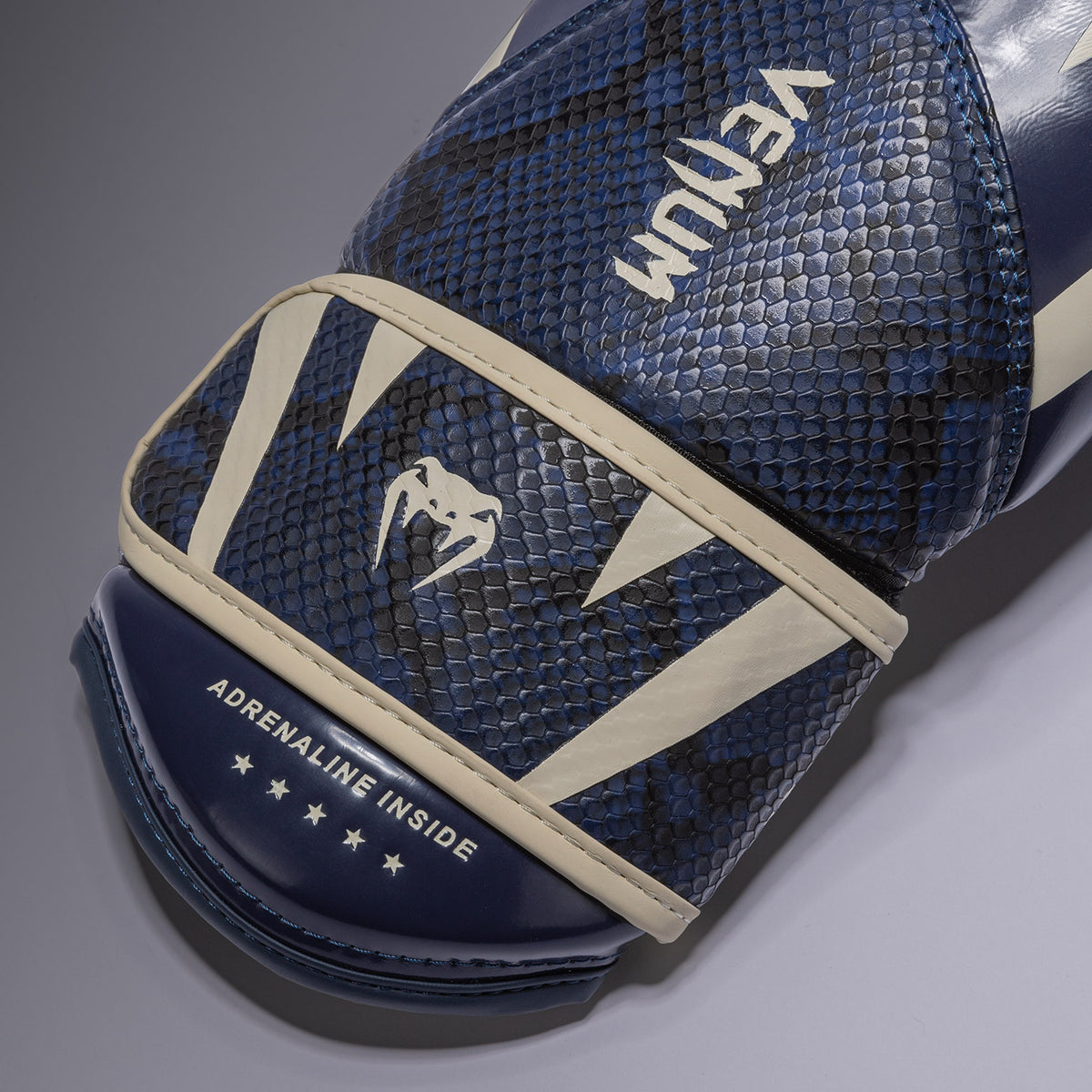 Gants de Boxe Venum Challenger 4.0 Scales – Bleu Minuit - product-type_Gants de boxe