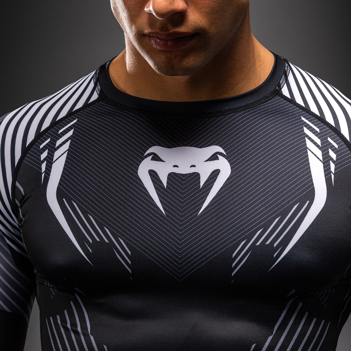 Rashguard à Manches Longues Venum No-Gi 6.0 - Noir/Blanc - product-type_T-Shirts de Compression