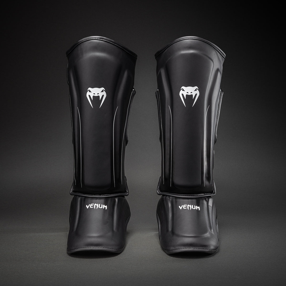 Protège-tibias Venum Stealth – Noir/Blanc - product-type_Protège-tibias