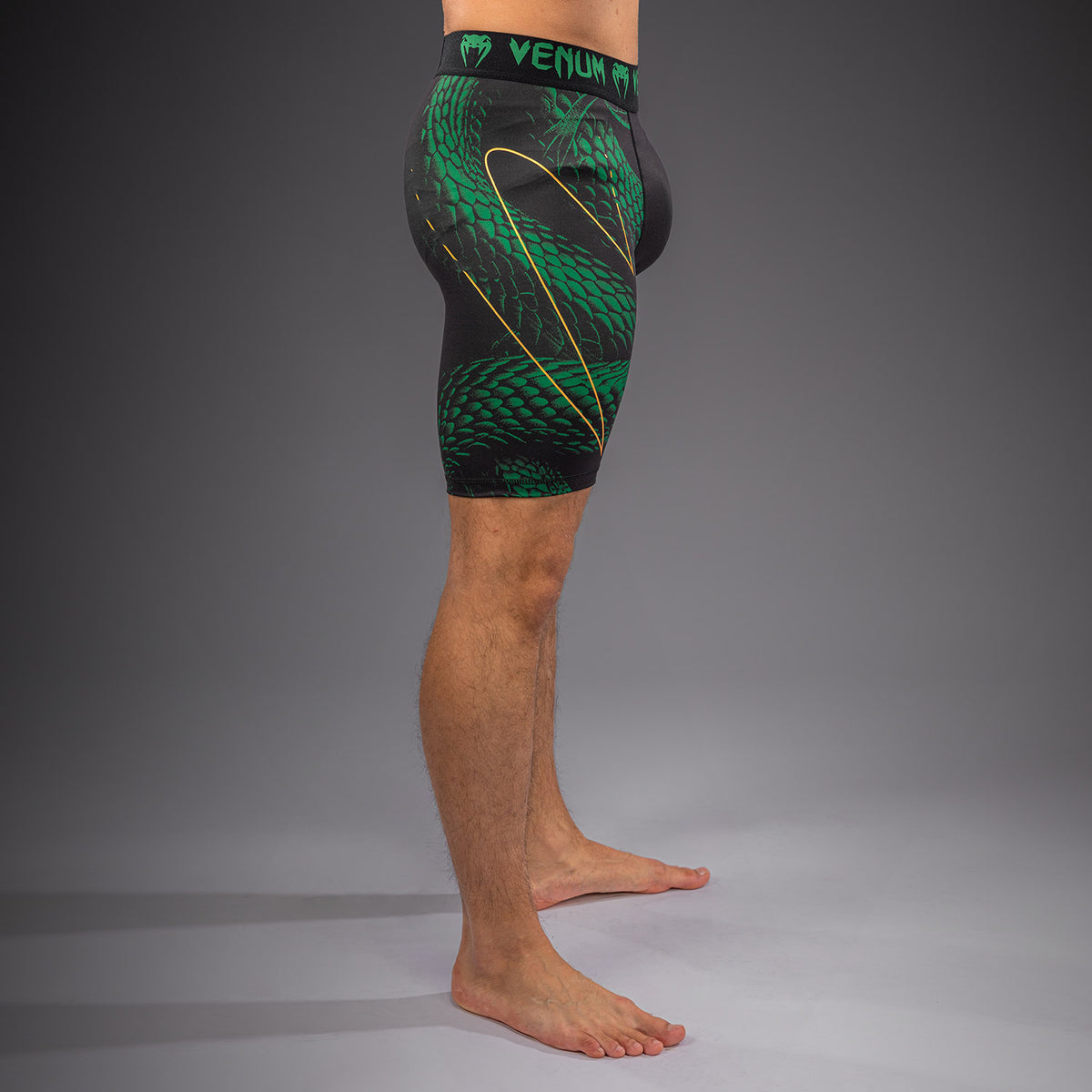 Short de Compression Venum Matupa - Noir/Vert/Or - product-type_Shorts de compression