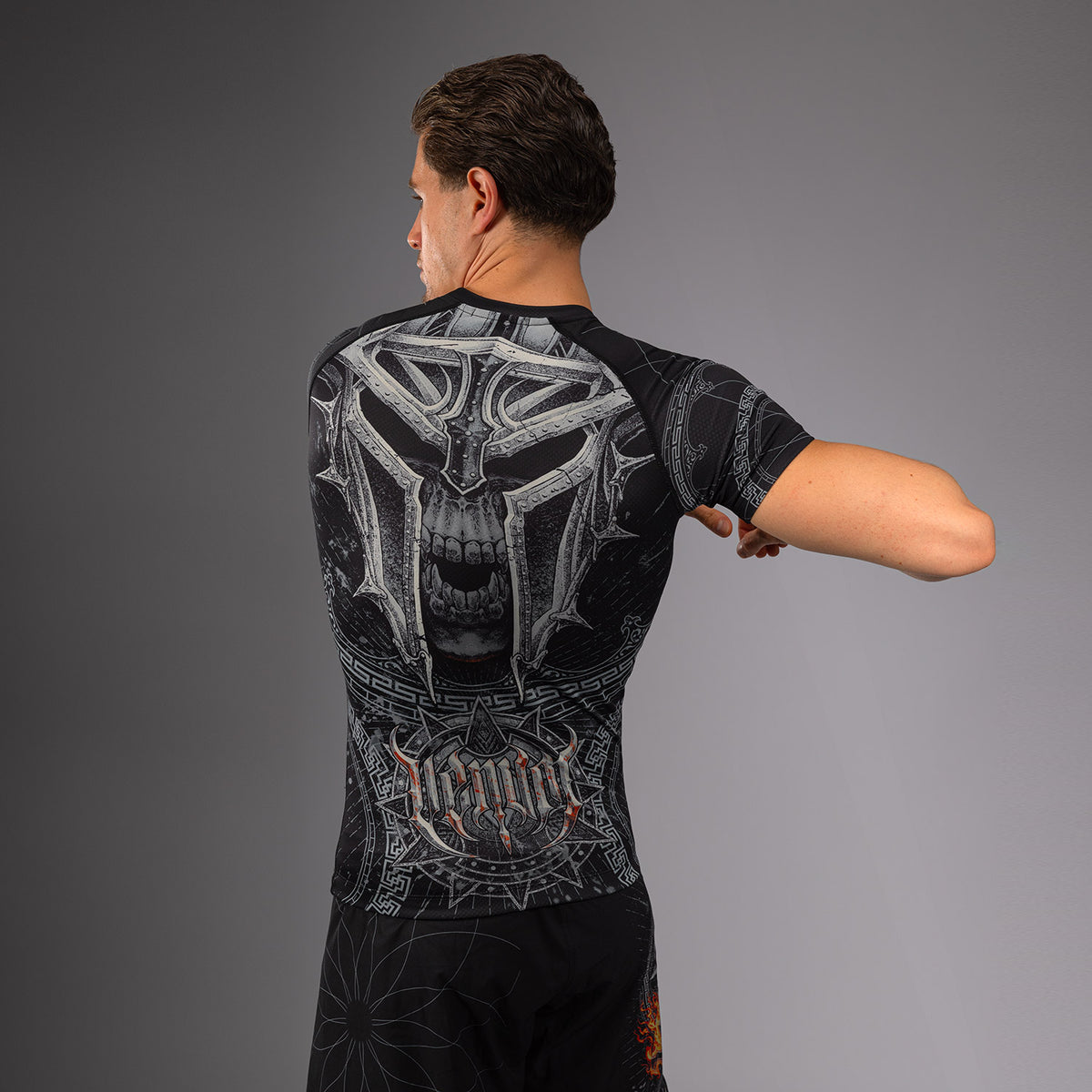 Rashguard à Manches Courtes pour Hommes Venum Gladiator 5.0 - Noir/Argent - product-type_T-Shirts de Compression