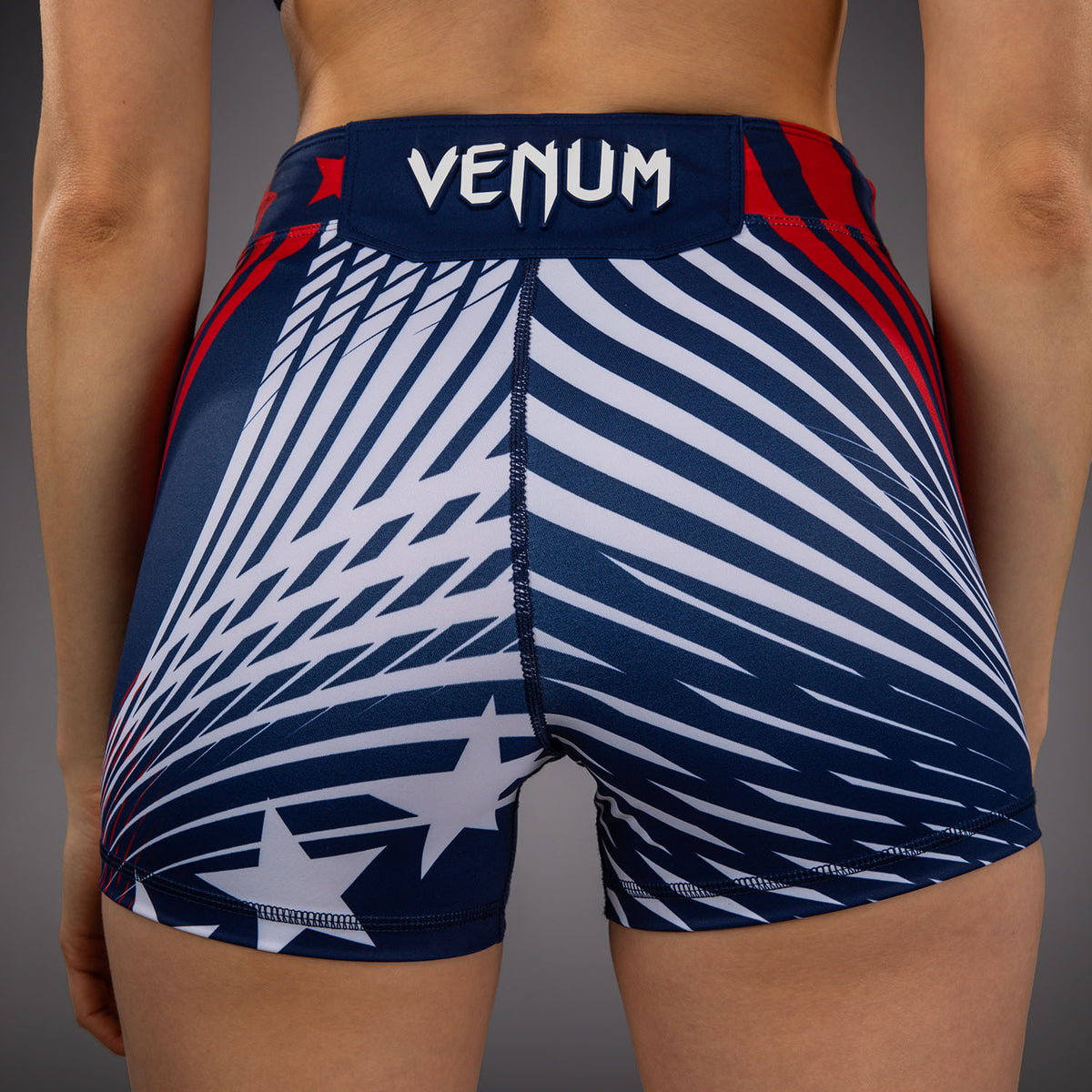 Official UFC Freedom 250 by Venum Authentic Short Vale Tudo coupe courte pour femme - Bleu - product-type_Shorts de compression