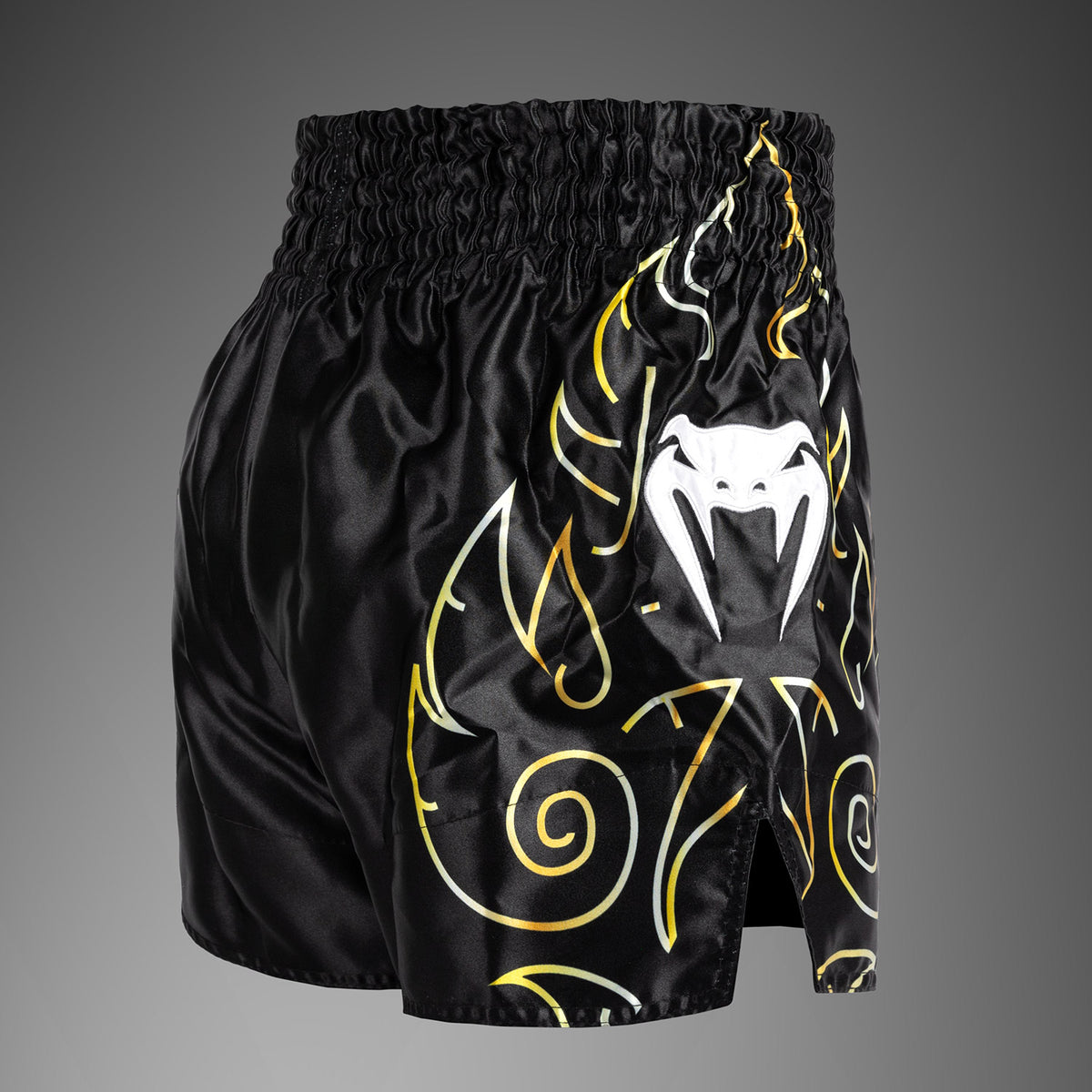 Short de Muay Thai Venum VTC Flames - Noir/Or - product-type_Shorts de Muay Thai