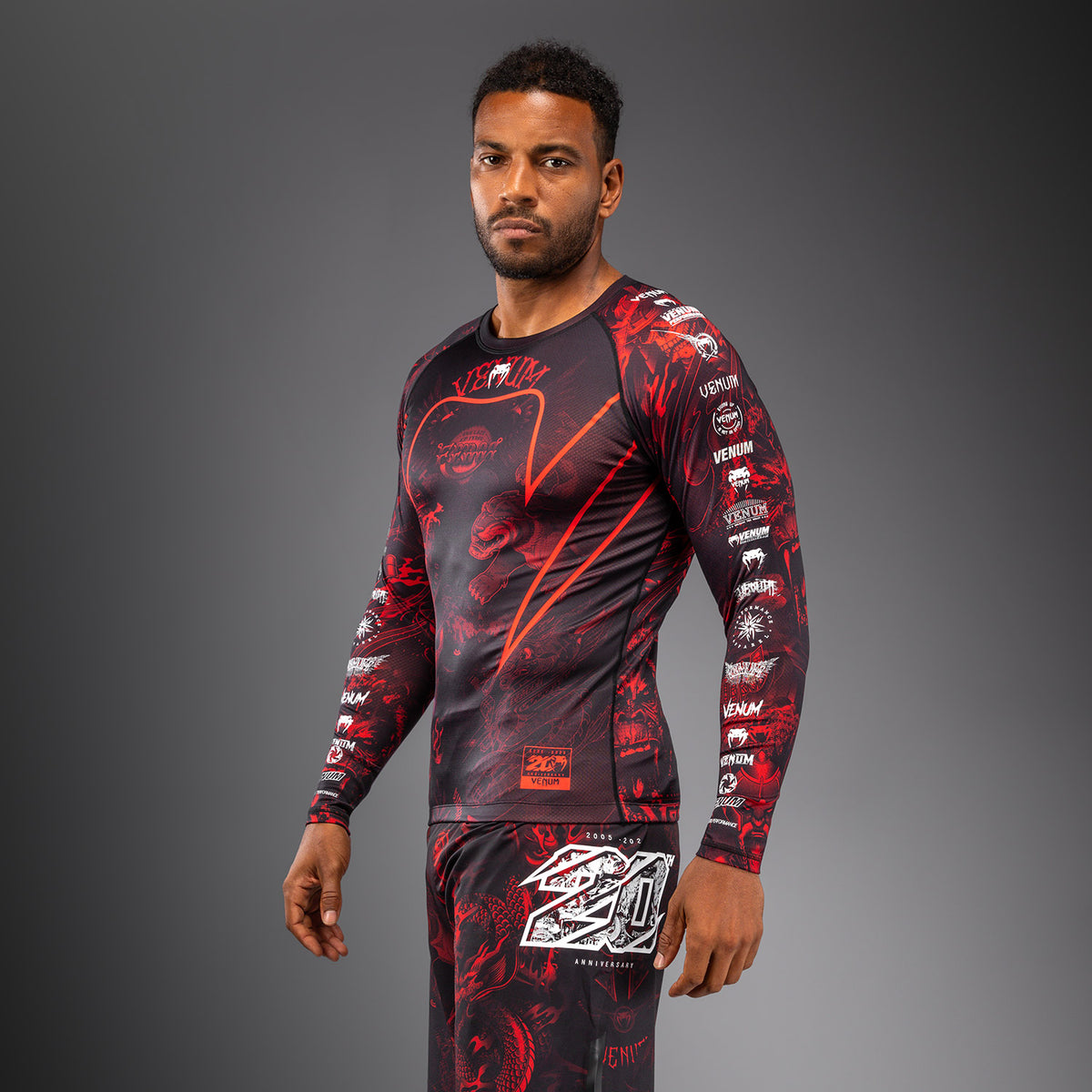 Rashguard à Manches Longues Venum 20th Anniversary - Noir/Rouge - product-type_T-Shirts de Compression