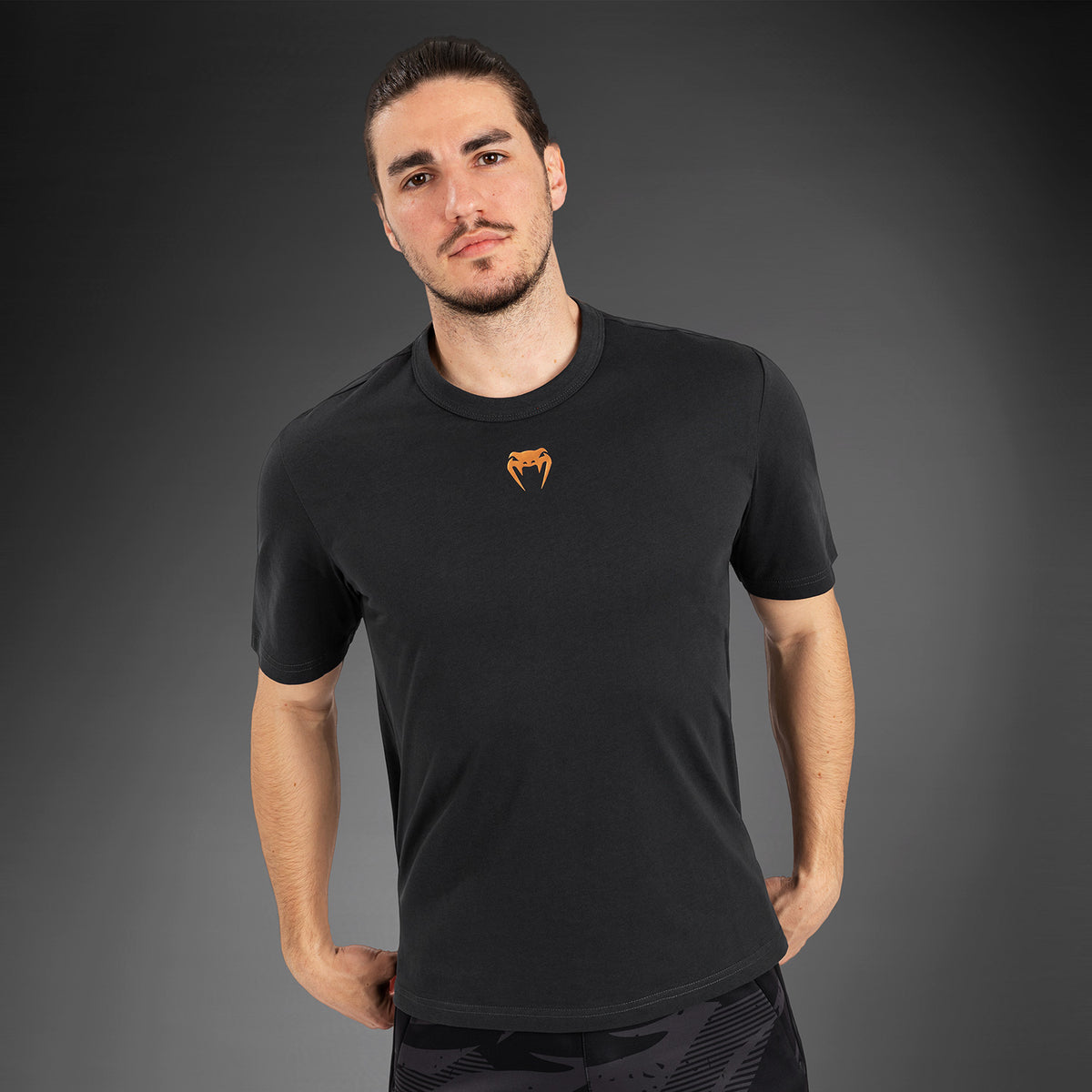 T-Shirt À Manches Courtes pour Hommes UFC Adrenaline by Venum Fight Week - Gris Anthracite - product-type_T-Shirts