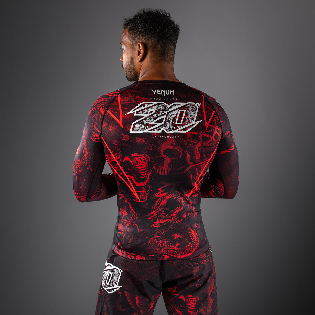 Rashguard à Manches Longues Venum 20th Anniversary - Noir/Rouge - product-type_T-Shirts de Compression