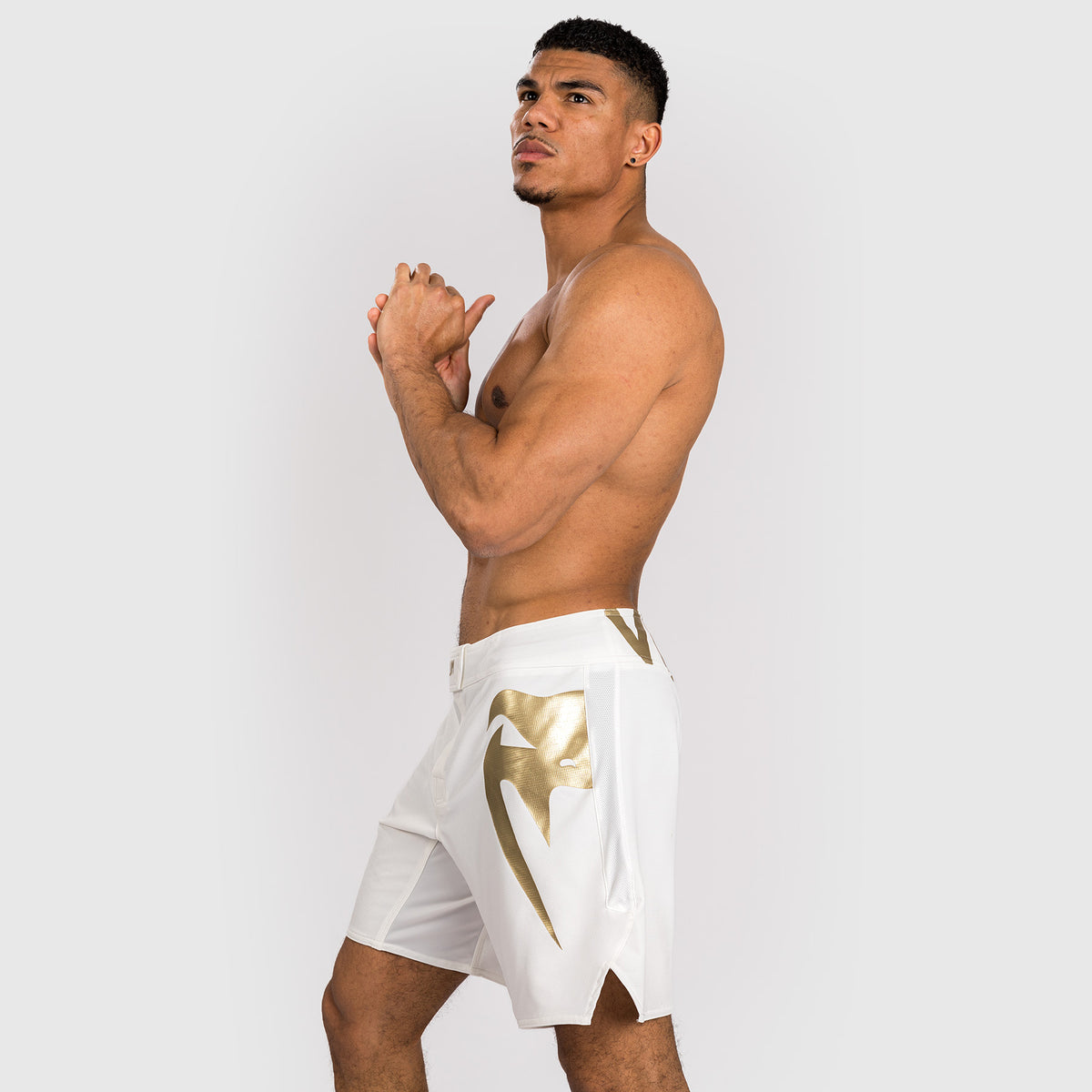 Shorts de combat Venum Light 5.0 - Blanc/Or - product-type_Shorts de MMA