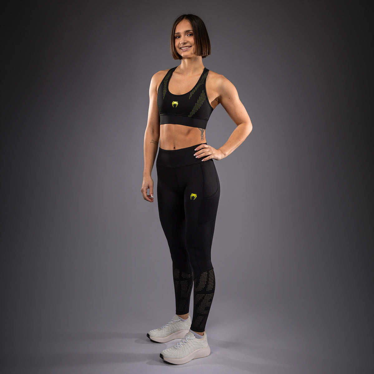 Brassière de Sport Venum Lazer - Noir/Jaune - product-type_Brassières de sport