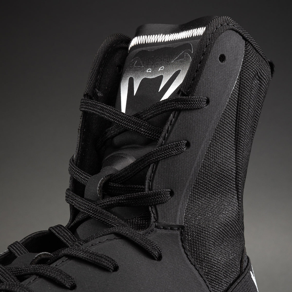 Chaussures de Boxe Venum Elite Neo – Noir/Blanc - product-type_Chaussures de boxe