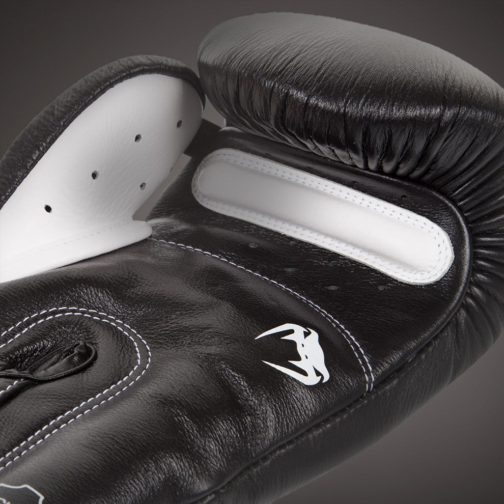 Gants de boxe Venum Giant 3.0 – Noir/Blanc - product-type_Gants de boxe