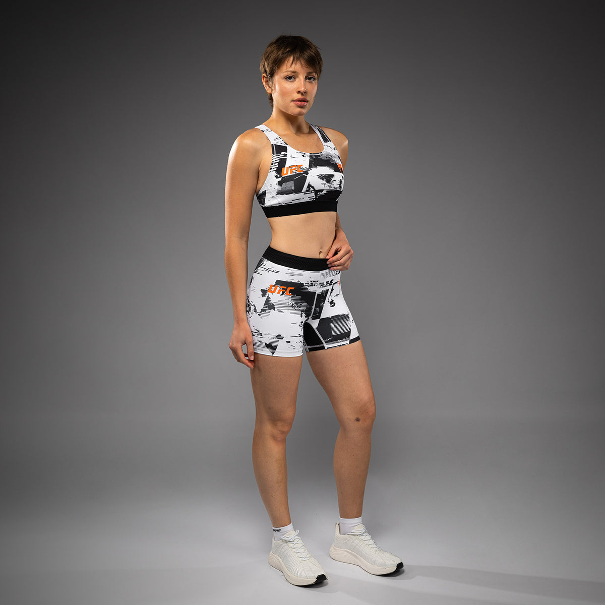 Short de compression Performance Femme UFC Zenith by Venum Authentic Fight Week - Blanc - product-type_Shorts de compression