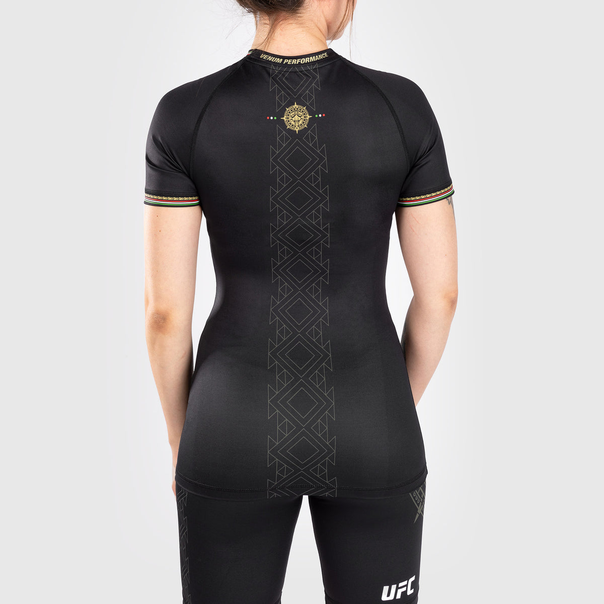 Noche UFC by Venum Authentic Fight Night Rashguard à manches courtes pour femme - Noir - product-type_T-Shirts de Compression