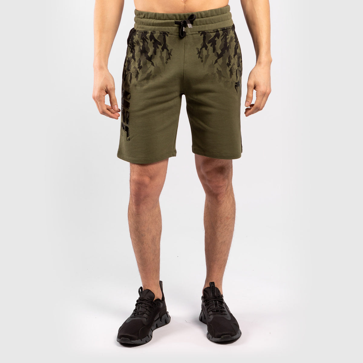 Short de Sport en Coton Homme UFC Venum Authentic Fight Week - Kaki - product-type_Shorts en Coton