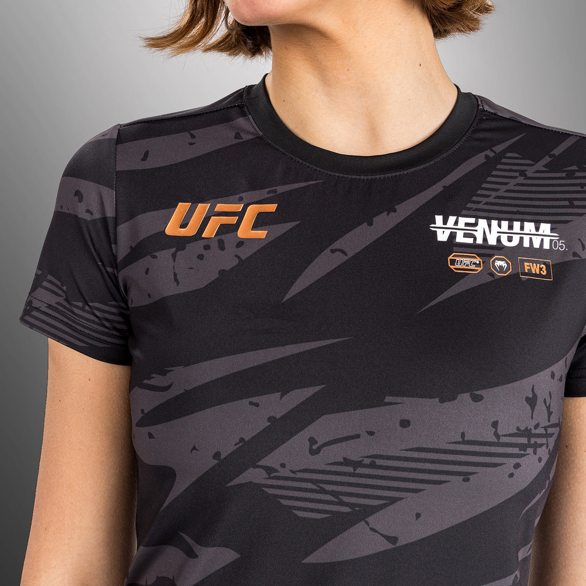 T-Shirt Dry-Tech pour Femmes UFC Adrenaline by Venum Fight Week - Urban Camo - product-type_T-Shirts Dry Tech