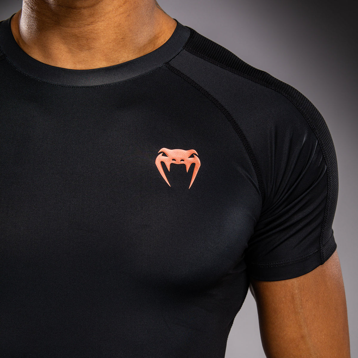 Rashguard à Manches Courtes Venum Thunder Dragon – Noir/Gris/Cuivre - product-type_T-Shirts de Compression