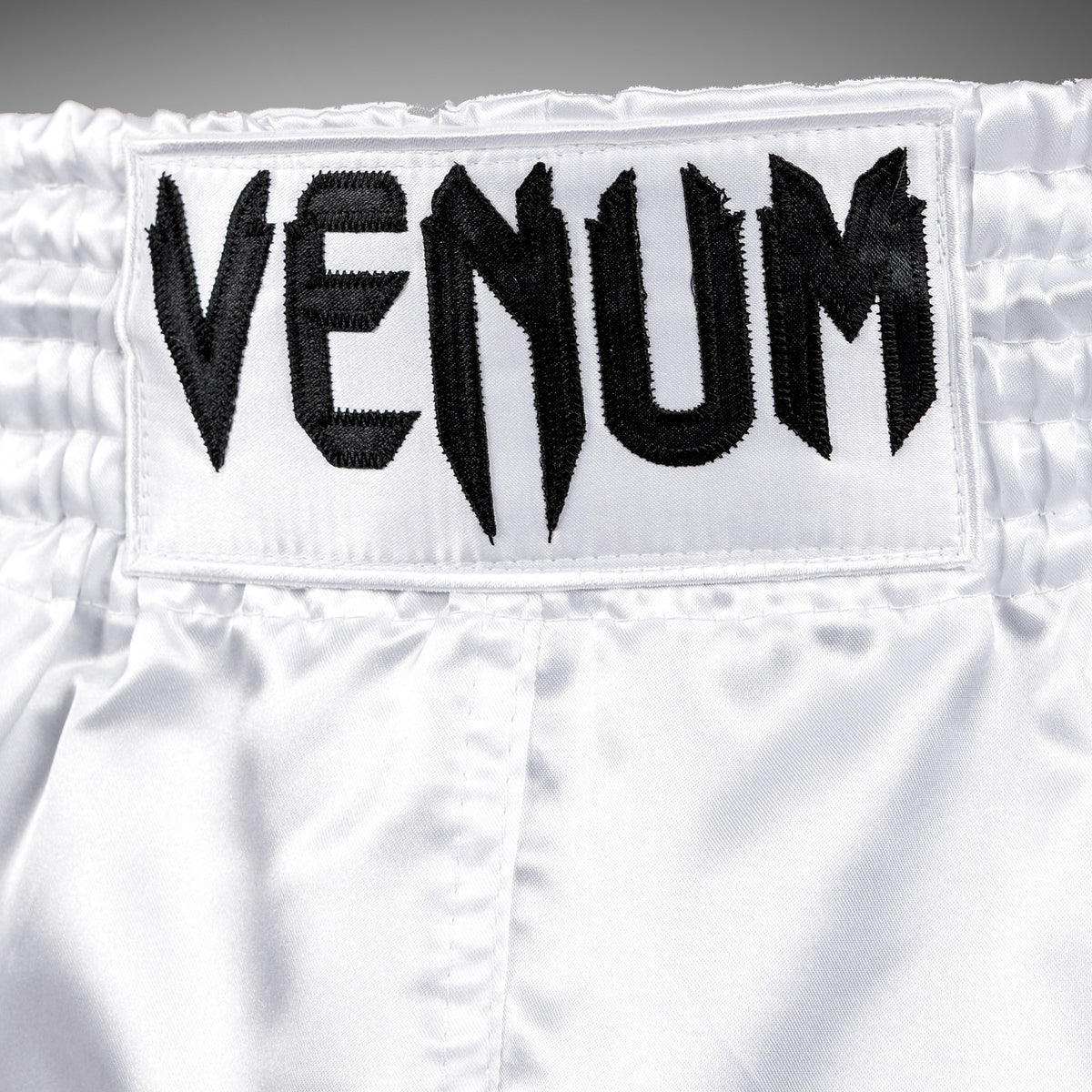 Short de Muay Thai Venum Classic - Blanc/Noir - product-type_Shorts de Muay Thai