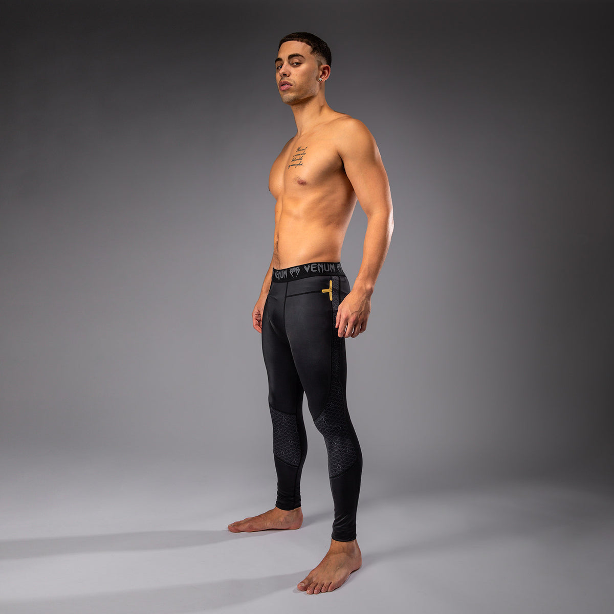 Spats Venum x Assassin's Creed Shadows - Noir/Or - product-type_Pantalons de Compression