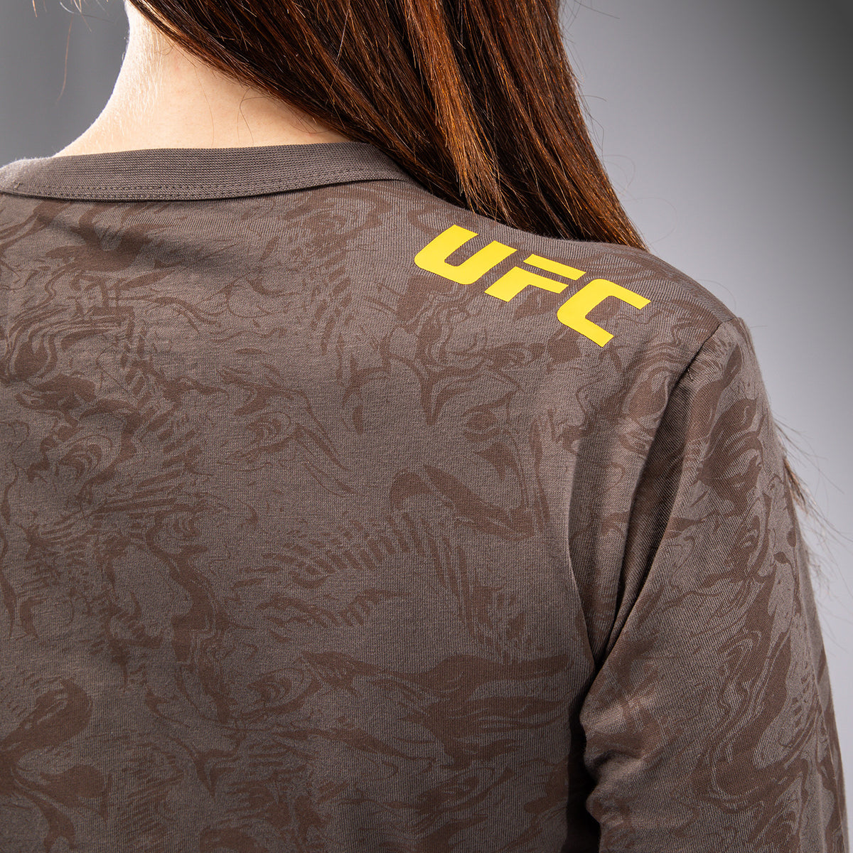 T-shirt en Coton à Manches Longues pour Femmes UFC Fusion by Venum Fight Week - Marron Terrestre - product-type_T-Shirts