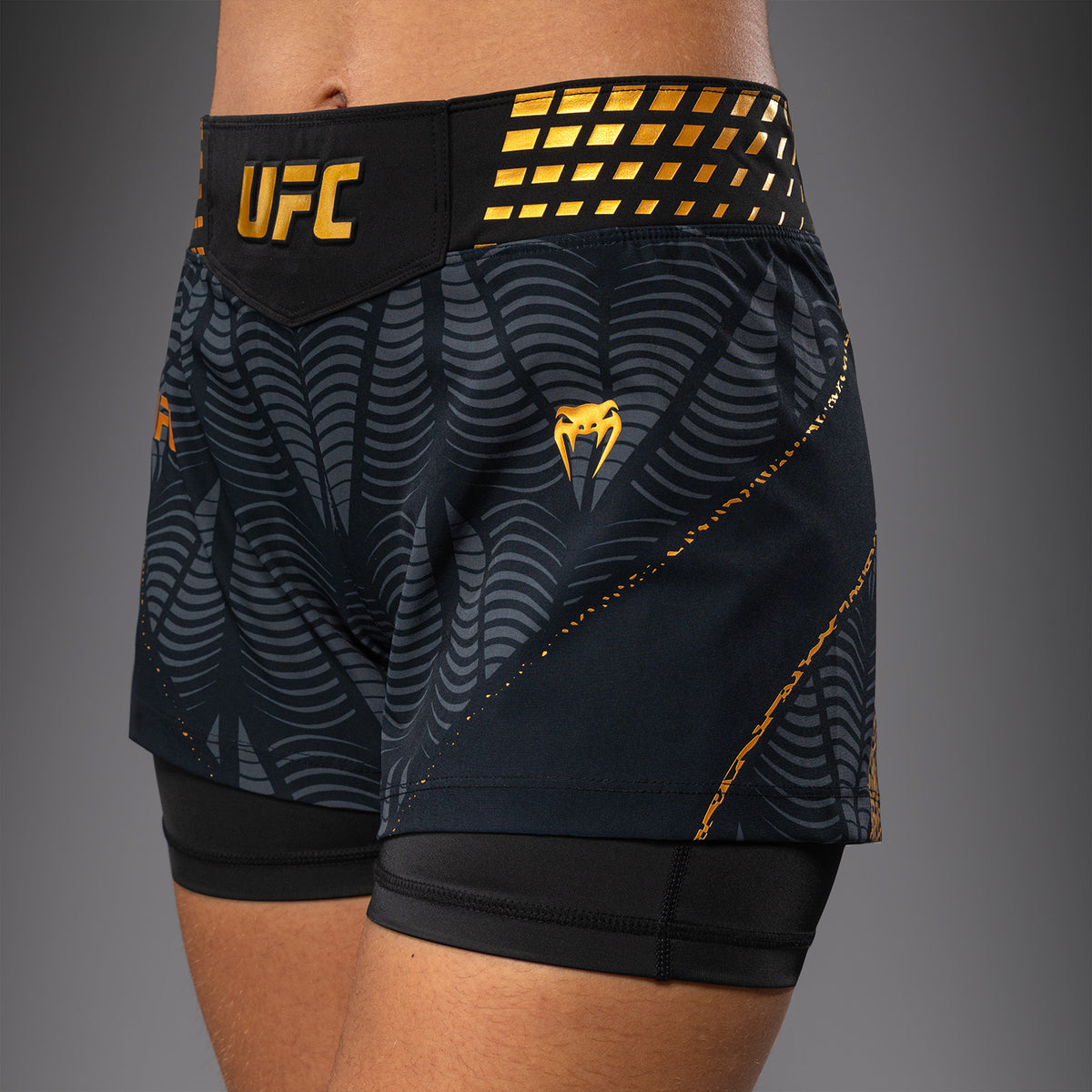 Short de combat coupe courte Femme Personnalisé UFC Zenith by Venum Authentic Fight Night - Champion - product-type_Shorts de MMA