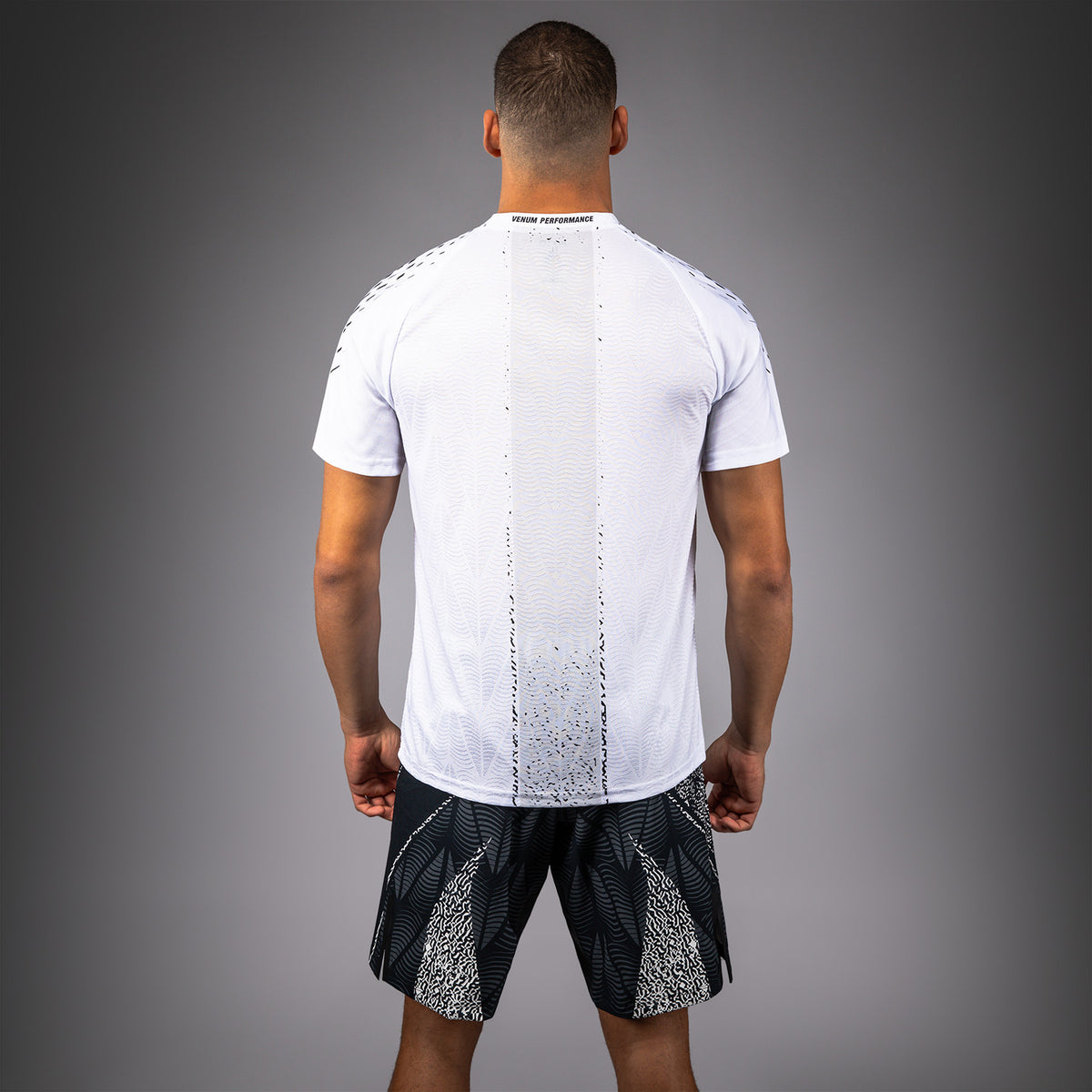 Maillot Officiel Walkout Homme Personnalisé UFC Zenith by Venum Authentic Fight Night - Blanc - product-type_T-Shirts Dry Tech