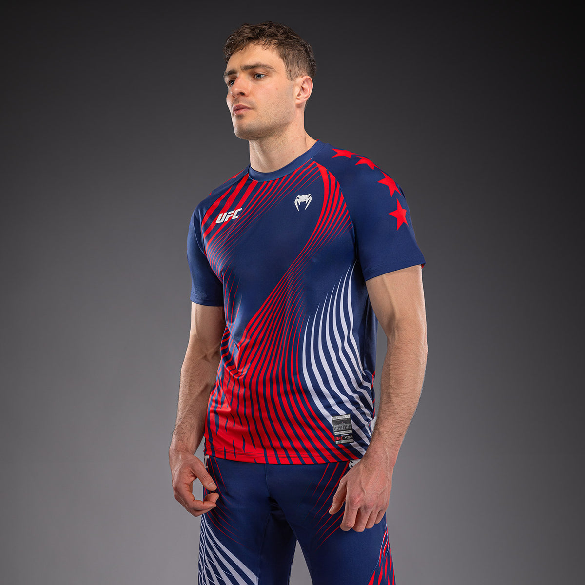Official UFC Freedom 250 by Venum Authentic Fight Night Maillot Walkout pour homme - Bleu - product-type_T-Shirts Dry Tech