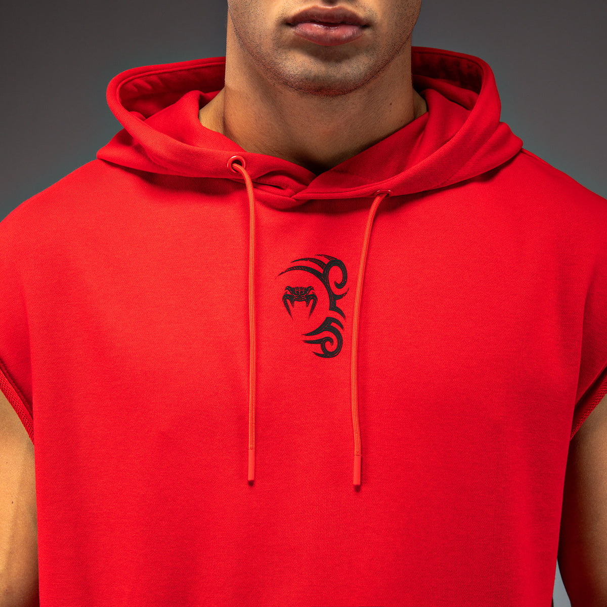 Sweat à capuche sans manches Venum x Mike Tyson Tiger - Rouge Intense/Noir Profond - product-type_Sweatshirts