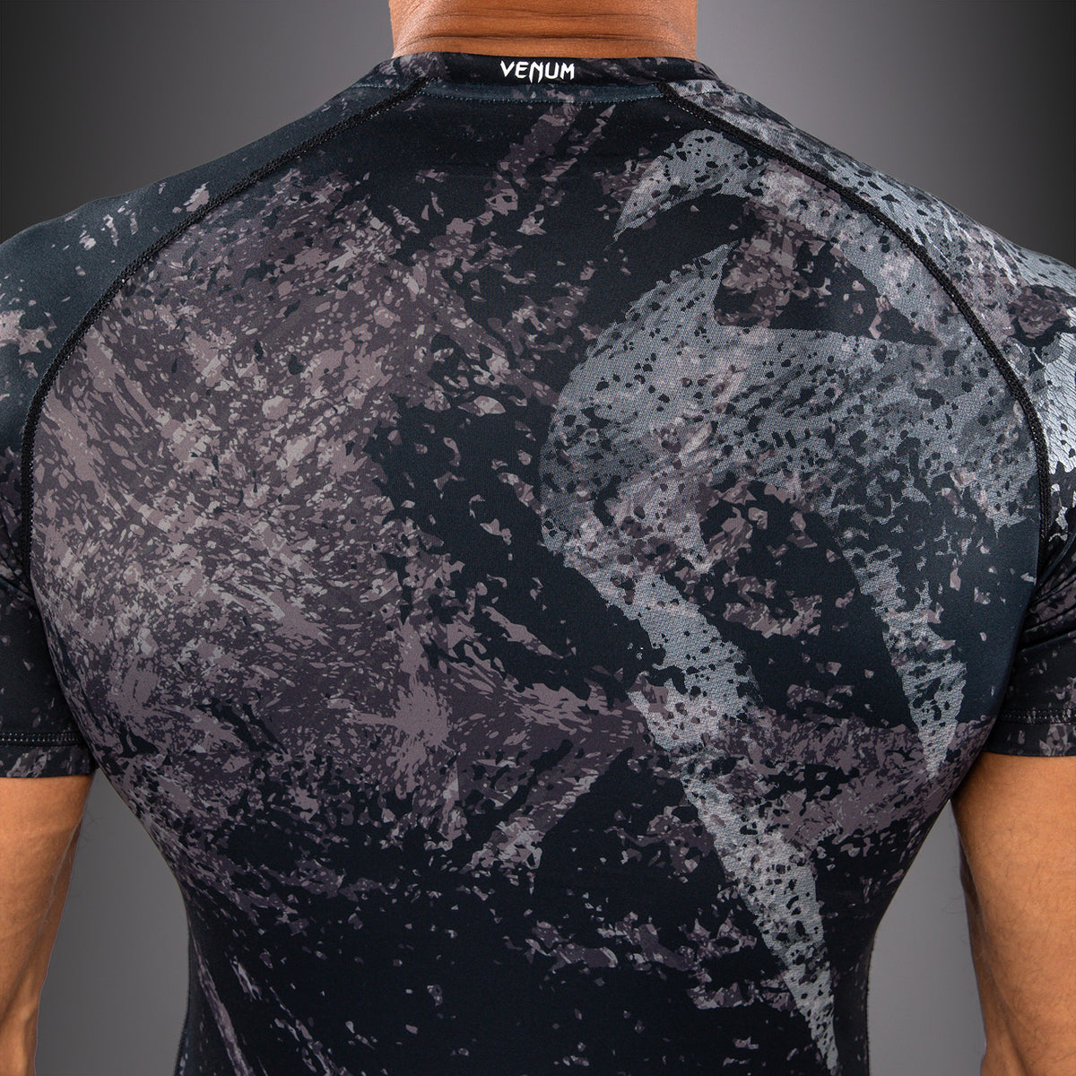 Rashguard à Manches Courtes Venum Rage & Workout - Noir/Gris - product-type_T-Shirts de Compression
