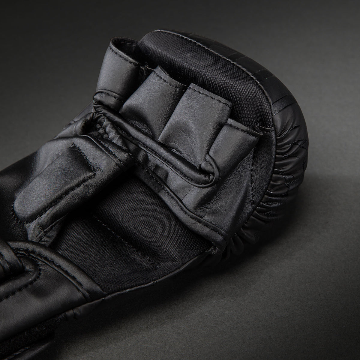 Gants de Sparring Venum Contender 1.5 XT 3D - Noir/Or - product-type_Gants de MMA