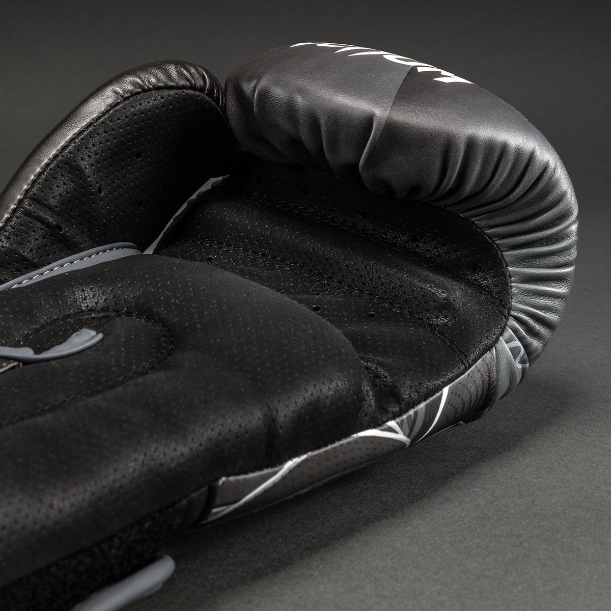 Gants de boxe Impact Venum Crimson Viper 2.0 - Noir/Gris - product-type_Gants de boxe