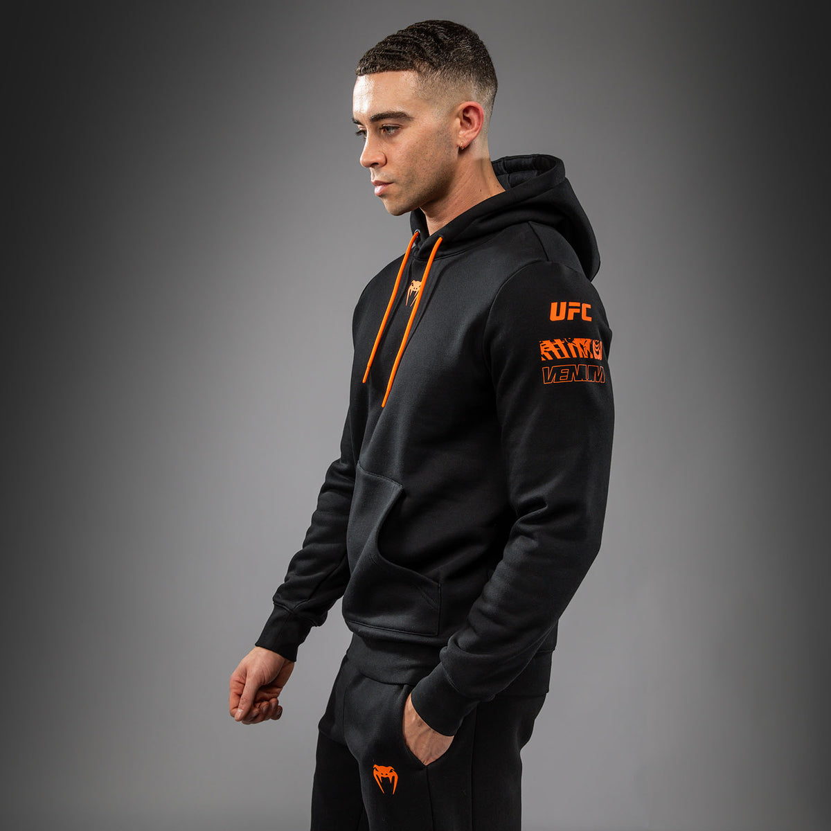 Sweat à capuche Homme UFC Zenith by Venum Authentic Fight Week - Noir - product-type_Sweatshirts