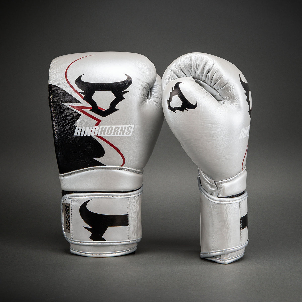 Gants de boxe Ringhorns Charger by Venum – Argent/Noir - product-type_Gants de boxe