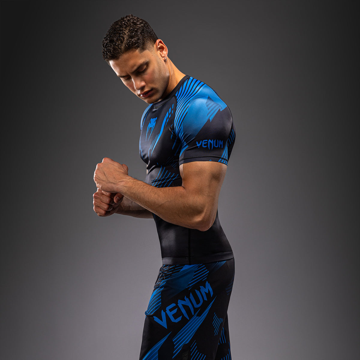 Rashguard à Manches Courtes Venum No-Gi 6.0 - Noir/Bleu - product-type_T-Shirts de Compression