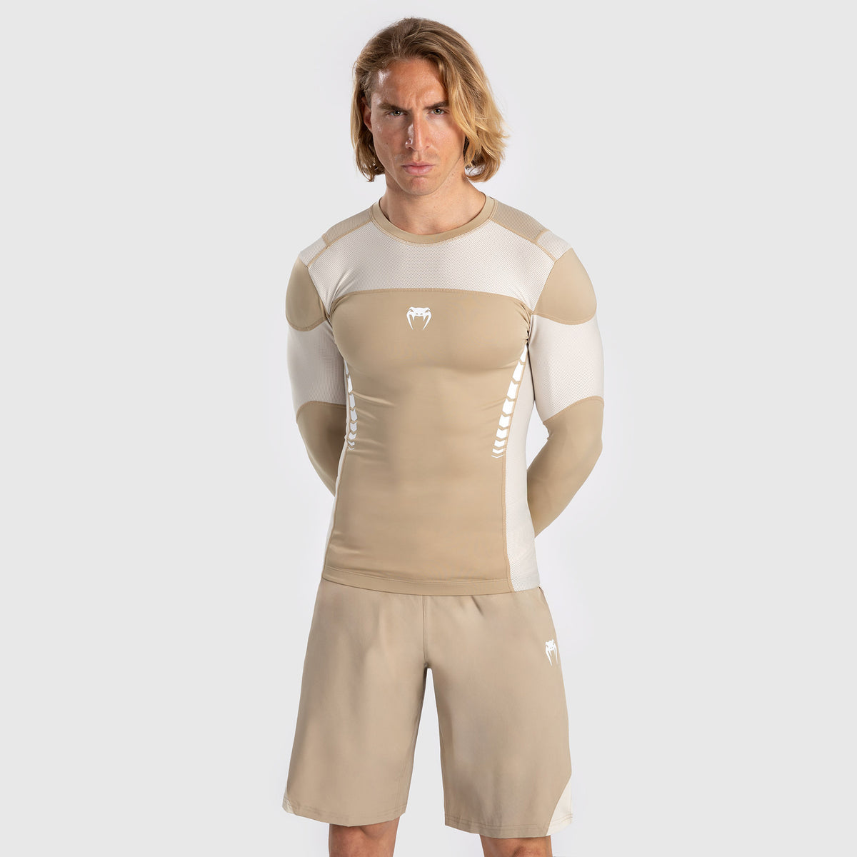 Rashguard À Manches Longues pour Hommes Venum Tempest - Beige/Sable - product-type_T-Shirts de Compression