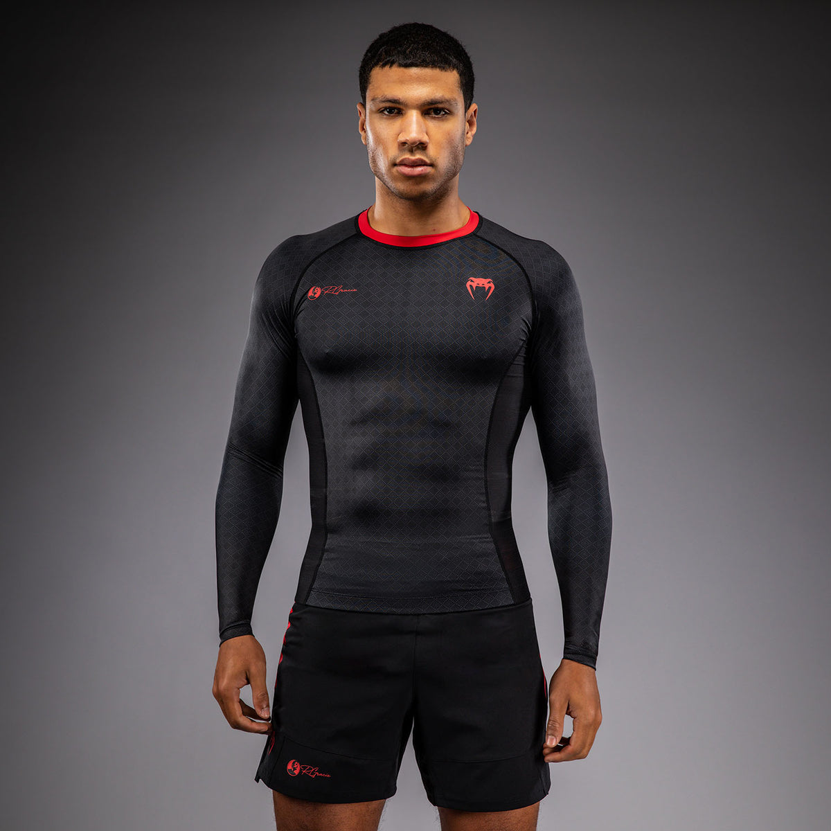 Rashguard à Manches Longues Venum x Roger Gracie Signature - Noir/Rouge - product-type_T-Shirts de Compression