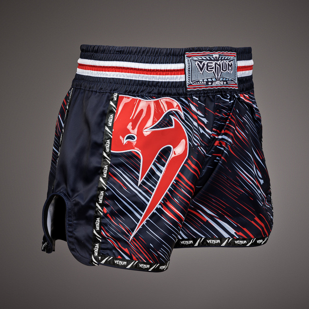 Short Venum Giant Muay Thai - Rouge - product-type_Shorts de Muay Thai