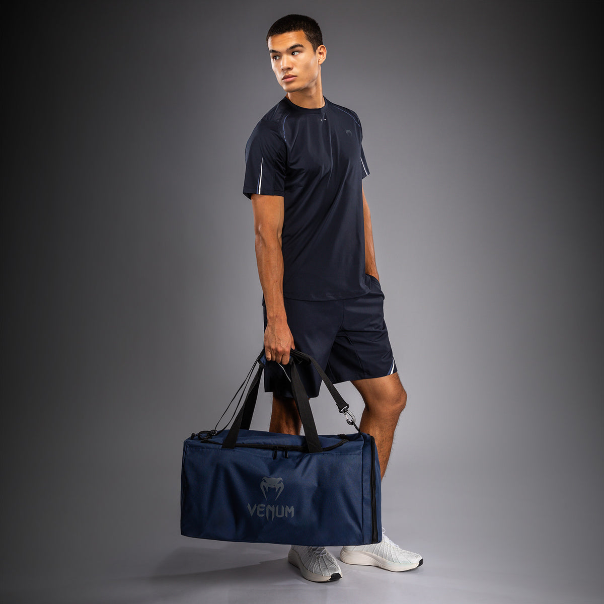 Sac de Sport Venum Essential (61 L) - Bleu Marine - product-type_Sacs de sport