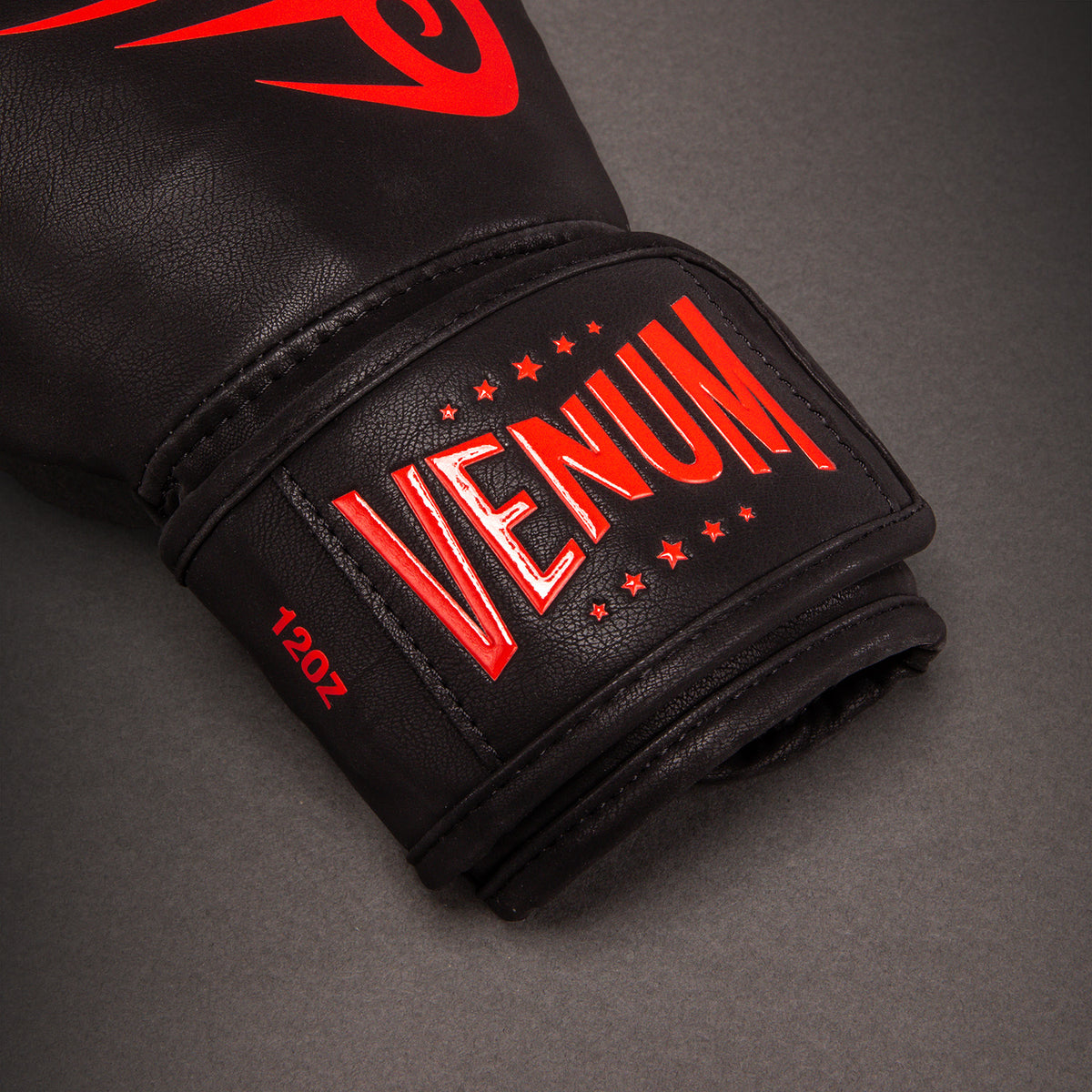 Gants de boxe Venum Mike Tyson Replica – Noir/Rouge - product-type_Gants de boxe